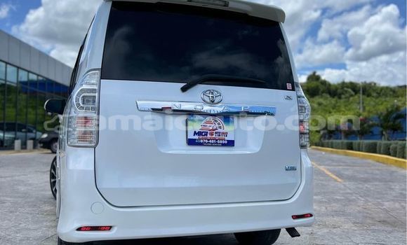 Buy Used Toyota Noah White Car in Import - Dubai in Clarendon Buy Used Toyota Noah White Car in Import - Dubai in Clarendon