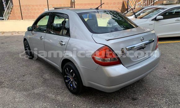 Buy Used Nissan Tiida Other Car in Import - Dubai in Clarendon Buy Used Nissan Tiida Other Car in Import - Dubai in Clarendon