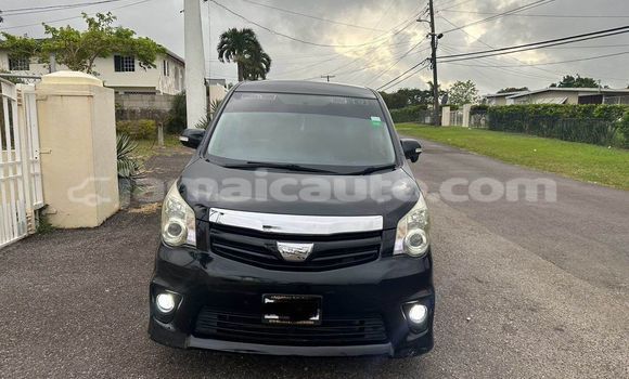 Buy Used Toyota Voxy Black Car in Kingston in Kingston Buy Used Toyota Voxy Black Car in Kingston in Kingston