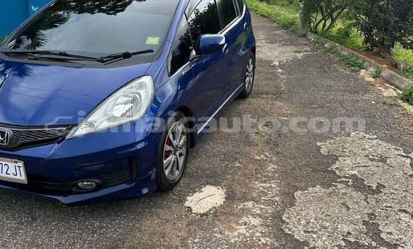 Buy Used Honda FIT Blue Car in Import - Dubai in Clarendon Buy Used Honda FIT Blue Car in Import - Dubai in Clarendon