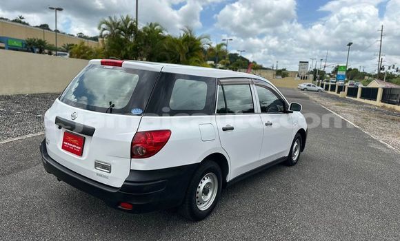 Buy Used Nissan NV200 White Car in Lucea in Hanover Buy Used Nissan NV200 White Car in Lucea in Hanover