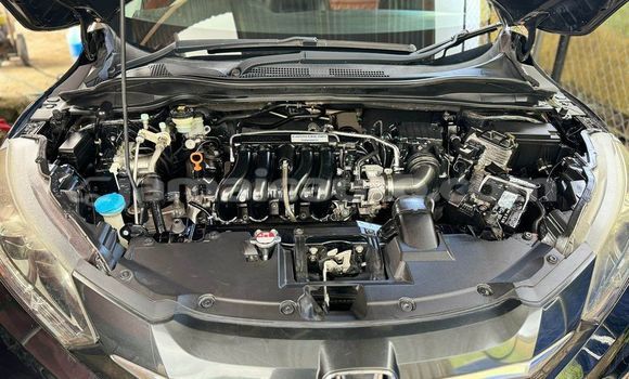 Buy Used Honda Vezel Black Car in Import - Dubai in Clarendon Buy Used Honda Vezel Black Car in Import - Dubai in Clarendon