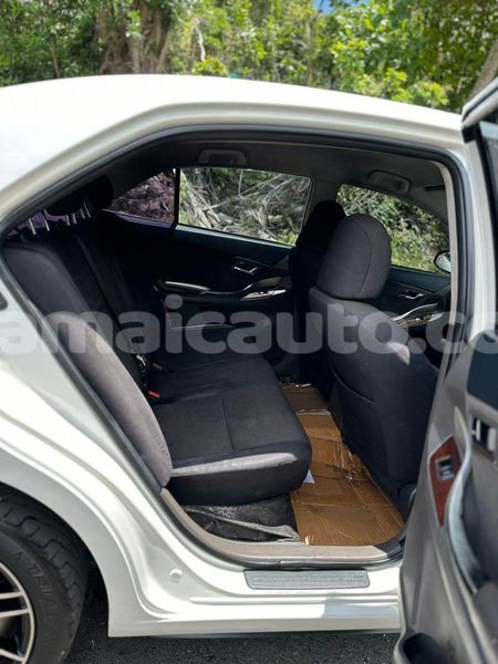Big with watermark toyota allion clarendon may pen 4591