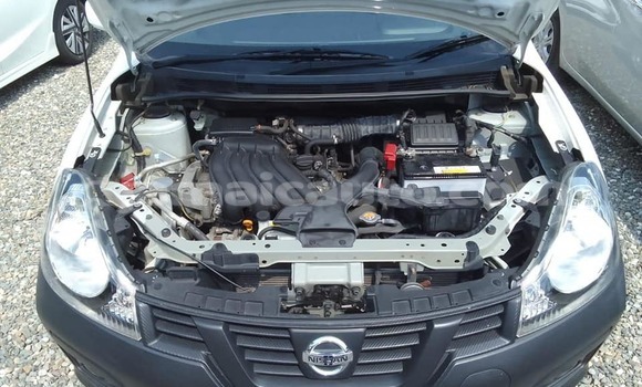 Buy Used Nissan AD White Car in Lucea in Hanover Buy Used Nissan AD White Car in Lucea in Hanover