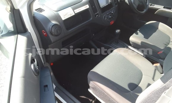 Buy Used Nissan AD White Car in Lucea in Hanover Buy Used Nissan AD White Car in Lucea in Hanover