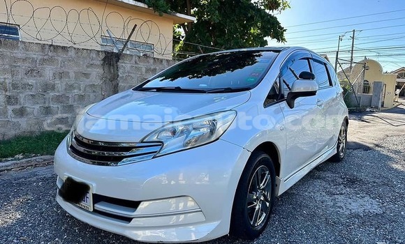 Buy Used Nissan Note White Car in Mandeville in Manchester