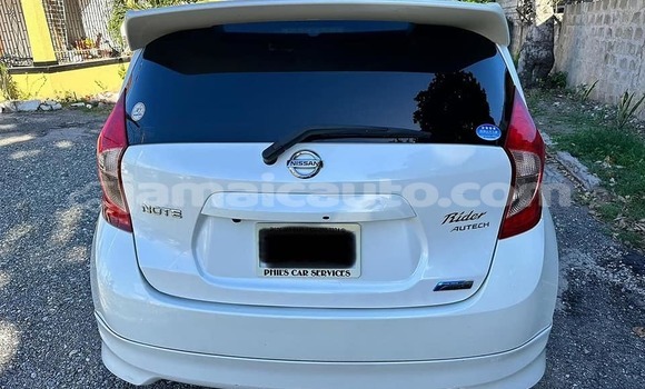 Buy Used Nissan Note White Car in Mandeville in Manchester Buy Used Nissan Note White Car in Mandeville in Manchester