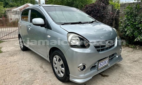 Buy Used Daihatsu Mira Other Car in Lucea in Hanover Buy Used Daihatsu Mira Other Car in Lucea in Hanover
