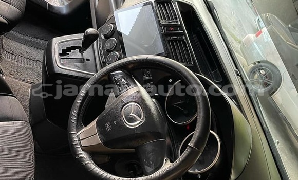 Buy Used Mazda Premacy Other Car in Mandeville in Manchester Buy Used Mazda Premacy Other Car in Mandeville in Manchester