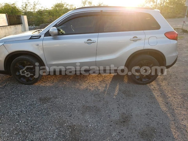 Big with watermark suzuki vitara kingston kingston 4634
