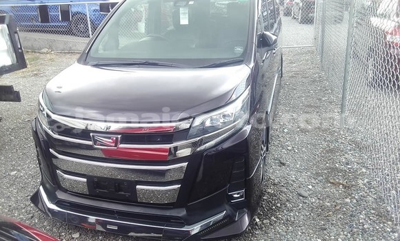Acheter Occasion Voiture Toyota Noah Noir à Kingston, Kingston Acheter Occasion Voiture Toyota Noah Noir à Kingston, Kingston