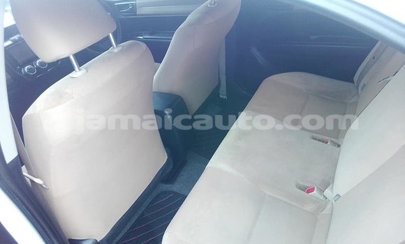 Acheter Occasion Voiture Toyota Axio Blanc à Kingston, Kingston Acheter Occasion Voiture Toyota Axio Blanc à Kingston, Kingston