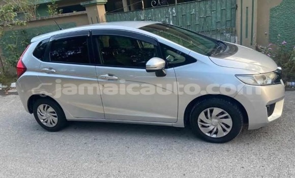 Buy Used Honda FIT Other Car in Mandeville in Manchester Buy Used Honda FIT Other Car in Mandeville in Manchester