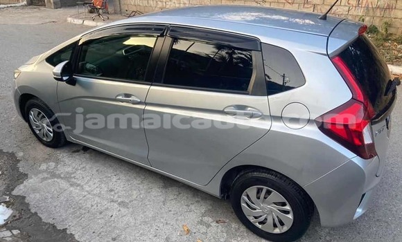 Buy Used Honda FIT Other Car in Mandeville in Manchester Buy Used Honda FIT Other Car in Mandeville in Manchester