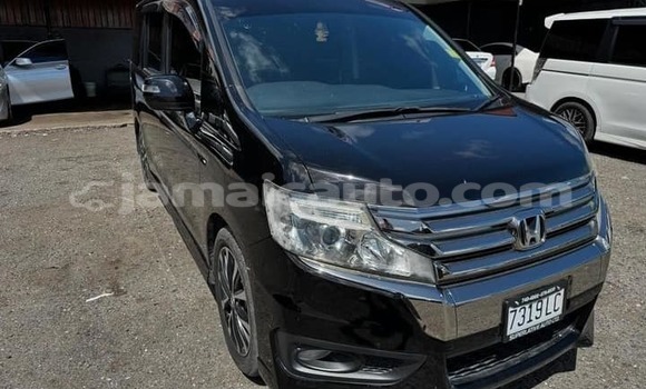 Buy Used Honda Stepwgn Black Car in May Pen in Clarendon Buy Used Honda Stepwgn Black Car in May Pen in Clarendon