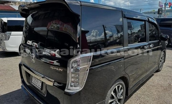 Buy Used Honda Stepwgn Black Car in May Pen in Clarendon Buy Used Honda Stepwgn Black Car in May Pen in Clarendon