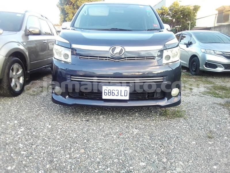 Big with watermark toyota voxy manchester mandeville 4689