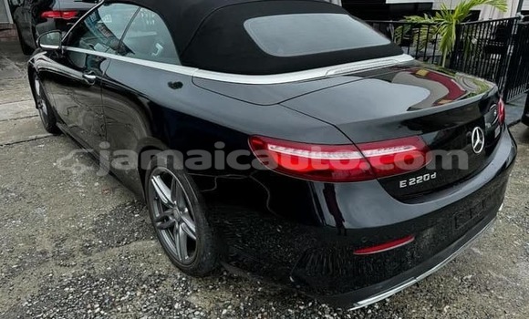 Buy Used Mercedes-Benz E–Class Black Car in Savanna la Mar in Westmoreland Buy Used Mercedes-Benz E–Class Black Car in Savanna la Mar in Westmoreland