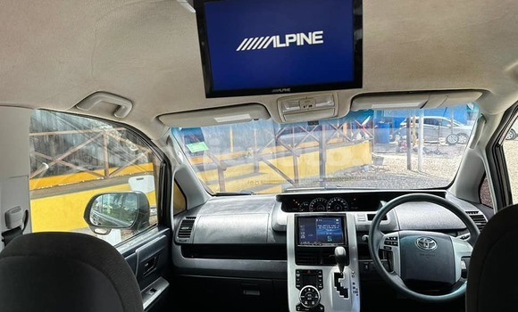 Buy Used Toyota Voxy Black Car in Port Antonio in Portland Buy Used Toyota Voxy Black Car in Port Antonio in Portland