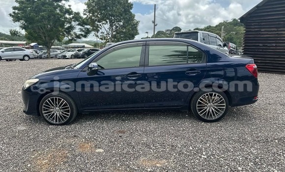 Buy Used Toyota Axio Black Car in May Pen in Clarendon Buy Used Toyota Axio Black Car in May Pen in Clarendon