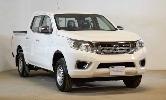 Buy Import Nissan Navara White Car in Import - Dubai in Clarendon