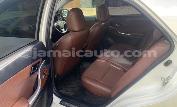 Buy Used Toyota Allion White Car in Mandeville in Manchester Buy Used Toyota Allion White Car in Mandeville in Manchester