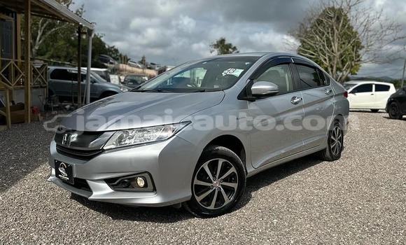 Buy Used Honda Grace Other Car in May Pen in Clarendon Buy Used Honda Grace Other Car in May Pen in Clarendon