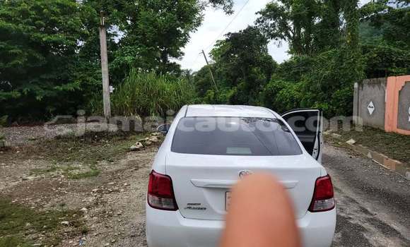 Buy Used Toyota Axio White Car in Lucea in Hanover Buy Used Toyota Axio White Car in Lucea in Hanover