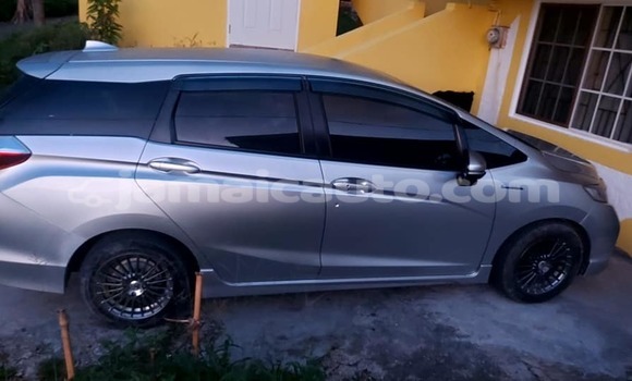 Buy Used Honda FIT Other Car in Lucea in Hanover Buy Used Honda FIT Other Car in Lucea in Hanover