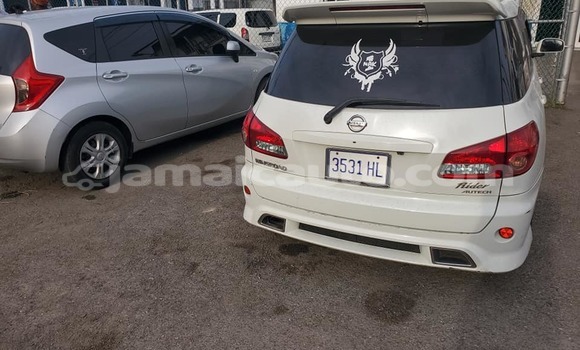 Buy Used Nissan Wingroad White Car in Lucea in Hanover Buy Used Nissan Wingroad White Car in Lucea in Hanover