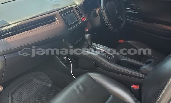 Buy Used Honda Vezel Blue Car in Mandeville in Manchester Buy Used Honda Vezel Blue Car in Mandeville in Manchester