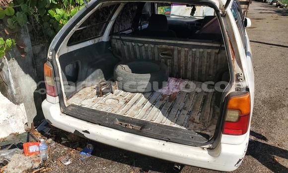 Buy Used Toyota Wish White Car in Kingston in Kingston Buy Used Toyota Wish White Car in Kingston in Kingston