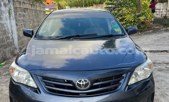 Buy Used Toyota Corolla Black Car in May Pen in Clarendon Buy Used Toyota Corolla Black Car in May Pen in Clarendon