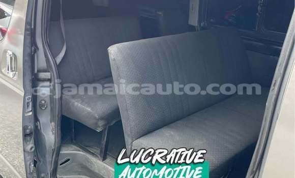 Buy Used Toyota Hiace Other Car in Savanna la Mar in Westmoreland Buy Used Toyota Hiace Other Car in Savanna la Mar in Westmoreland