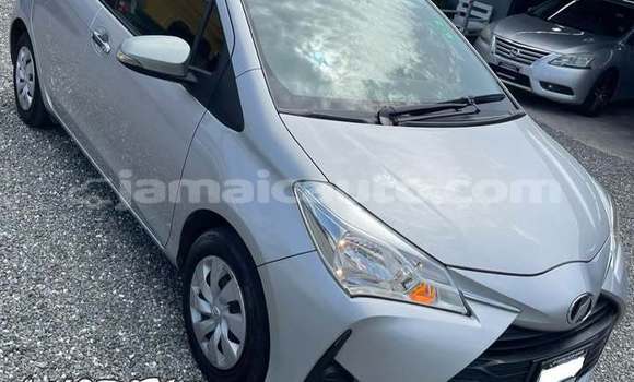 Buy Used Toyota Vitz Other Car in Mandeville in Manchester Buy Used Toyota Vitz Other Car in Mandeville in Manchester