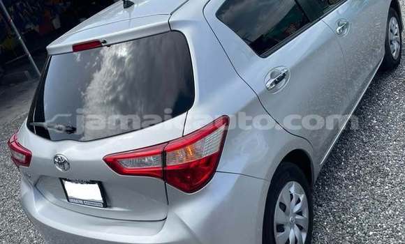 Buy Used Toyota Vitz Other Car in Mandeville in Manchester Buy Used Toyota Vitz Other Car in Mandeville in Manchester