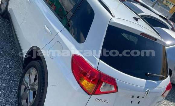 Buy Used Suzuki Vitara White Car in Kingston in Kingston Buy Used Suzuki Vitara White Car in Kingston in Kingston