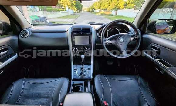 Buy Used Suzuki Vitara Red Car in May Pen in Clarendon Buy Used Suzuki Vitara Red Car in May Pen in Clarendon