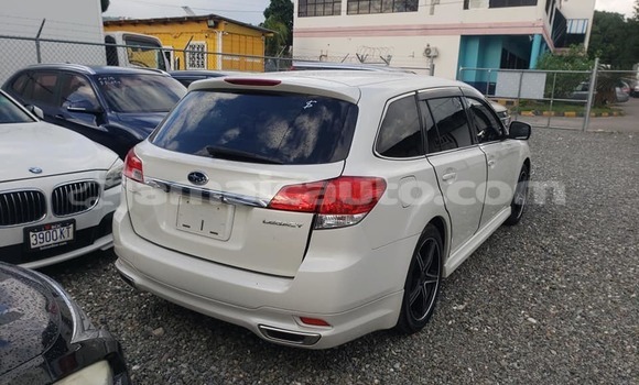 Acheter Occasion Voiture Subaru Legacy Blanc à Port Antonio, Portland Acheter Occasion Voiture Subaru Legacy Blanc à Port Antonio, Portland