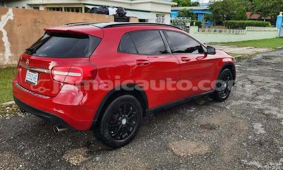 Acheter Occasion Voiture Mercedes-Benz GLA-klasse Rouge à May Pen, Clarendon Acheter Occasion Voiture Mercedes-Benz GLA-klasse Rouge à May Pen, Clarendon