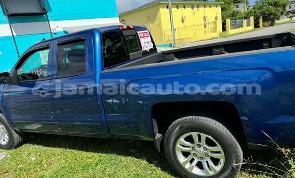 Acheter Occasion Voiture Chevrolet Silverado Bleu à May Pen, Clarendon Acheter Occasion Voiture Chevrolet Silverado Bleu à May Pen, Clarendon