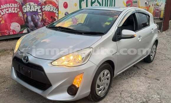 Buy Used Toyota Aqua Other Car in Import - Dubai in Clarendon Buy Used Toyota Aqua Other Car in Import - Dubai in Clarendon