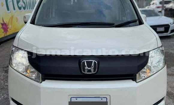 Buy Used Honda Stepwgn White Car in Mandeville in Manchester Buy Used Honda Stepwgn White Car in Mandeville in Manchester