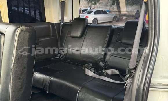 Buy Used Honda Stepwgn White Car in Mandeville in Manchester Buy Used Honda Stepwgn White Car in Mandeville in Manchester