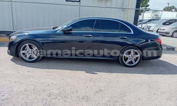 Buy Used Mercedes-Benz E–Class Blue Car in Mandeville in Manchester Buy Used Mercedes-Benz E–Class Blue Car in Mandeville in Manchester