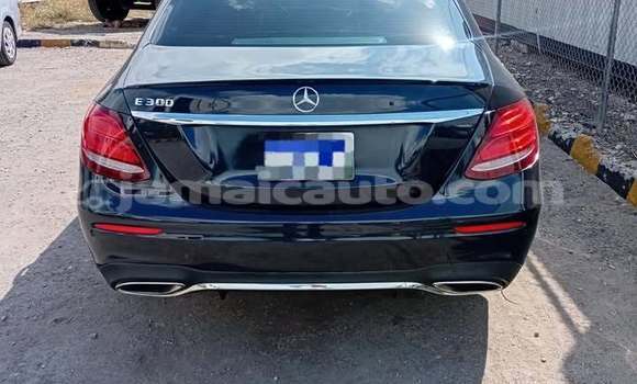 Buy Used Mercedes-Benz E–Class Blue Car in Mandeville in Manchester Buy Used Mercedes-Benz E–Class Blue Car in Mandeville in Manchester