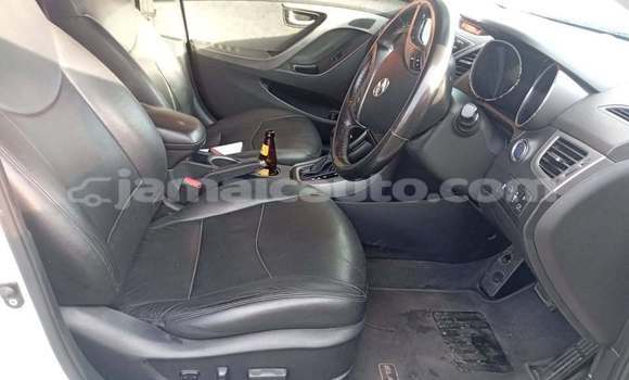 Buy Used Hyundai Elantra White Car in Kingston in Kingston Buy Used Hyundai Elantra White Car in Kingston in Kingston