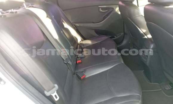 Buy Used Hyundai Elantra White Car in Kingston in Kingston Buy Used Hyundai Elantra White Car in Kingston in Kingston