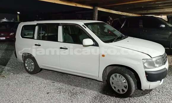 Buy Used Toyota Probox White Car in Lucea in Hanover Buy Used Toyota Probox White Car in Lucea in Hanover