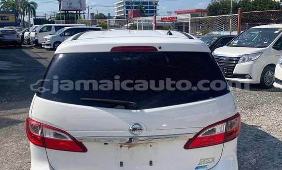 Buy Used Nissan Lafesta White Car in Lucea in Hanover Buy Used Nissan Lafesta White Car in Lucea in Hanover